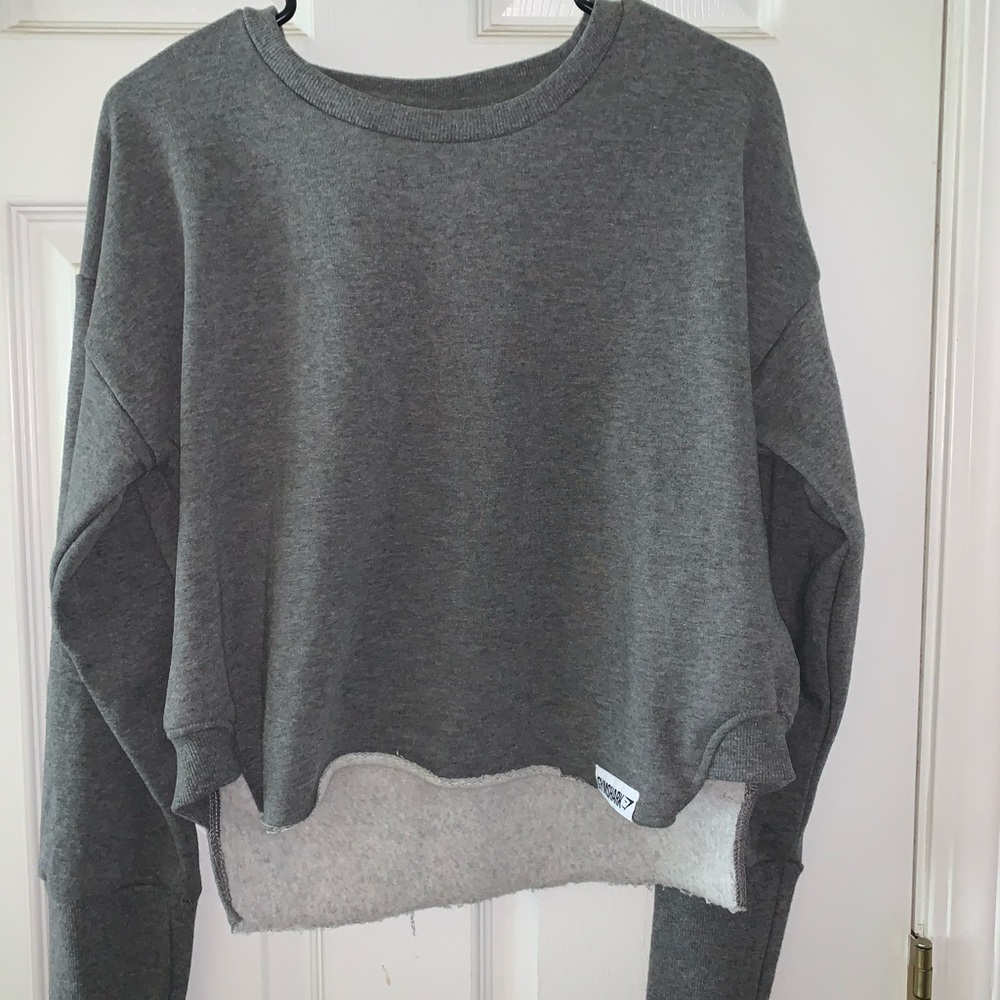 Gymshark cropped sweatshirt!! NEW WITHOUT TAGS